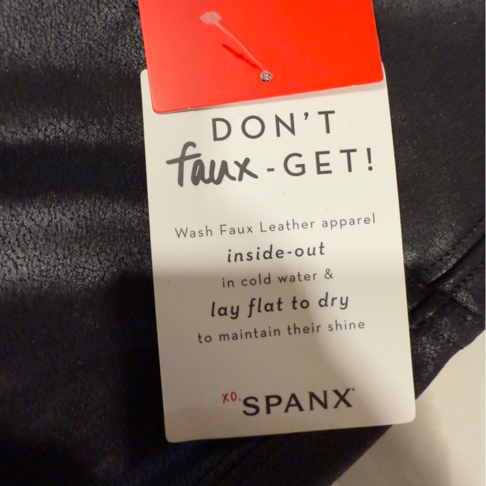 Spanx Women's Faux Leather Leggings Black Size 1X New NWT Slimming Pants‎ - Picture 6 of 13